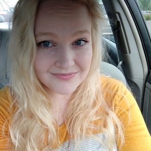 Meet your Posher, Lindsay